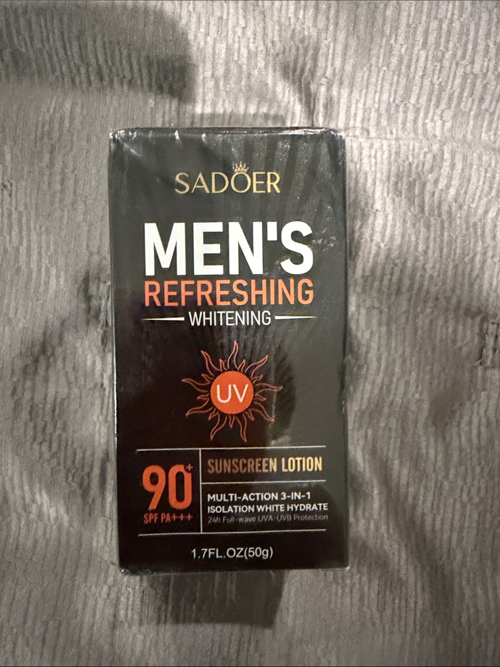 Men's Refreshing Whitening Sunscreen Lotion - Black & Orange
